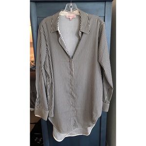 Button Up Tunic with long tail